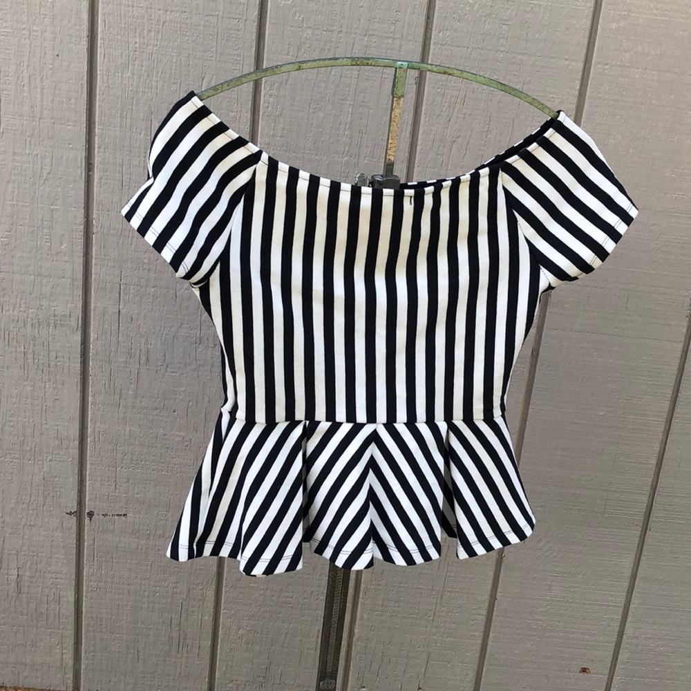 Striped flared shirt - Picture 4 of 4